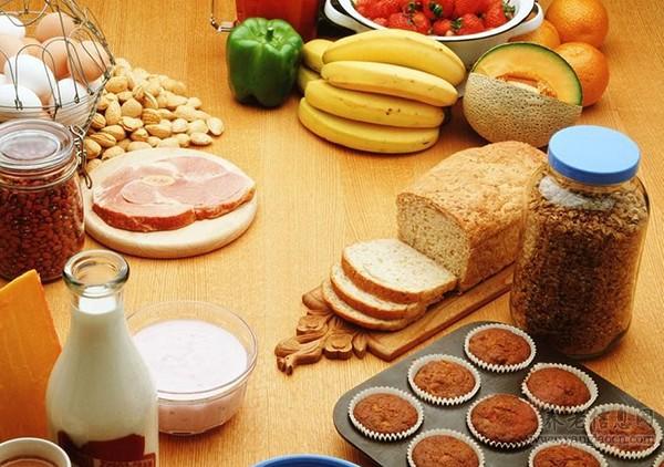 食物热效应最大的是 a.蛋白质b.脂肪c.碳水化合物d.葡萄糖e.